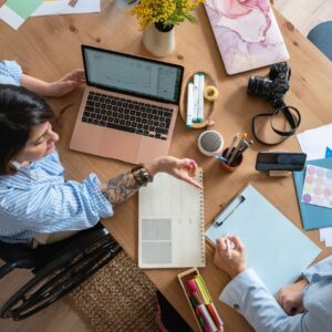 Content Co-Creation Strategy – Consult an Expert