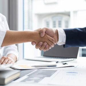 Contract Management for Co-Creators – Consult an Expert