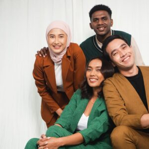 Cross-Cultural Innovation Ideation – Consult an Expert