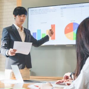 Pitch Deck Design for Research IP – Consult an Expert