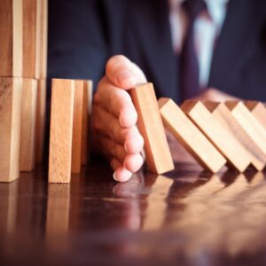 Risk Management for Co-Creative Ventures – Consult an Expert